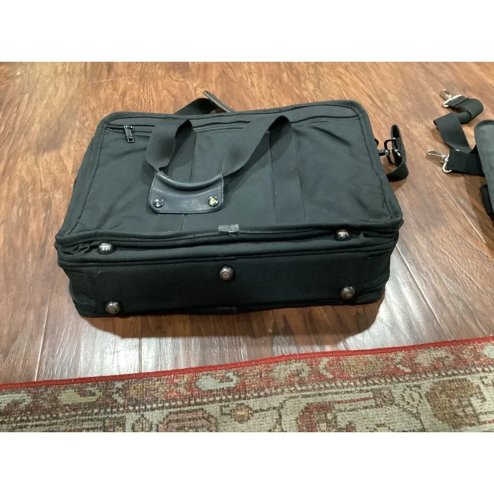 Tumi Expandable Nylon Laptop Briefcase Messenger Bag